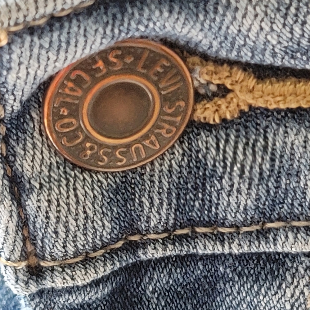 Levi's 711 Skinny Women's Ripped Denim Jeans Size 31 - Picture 10 of 14